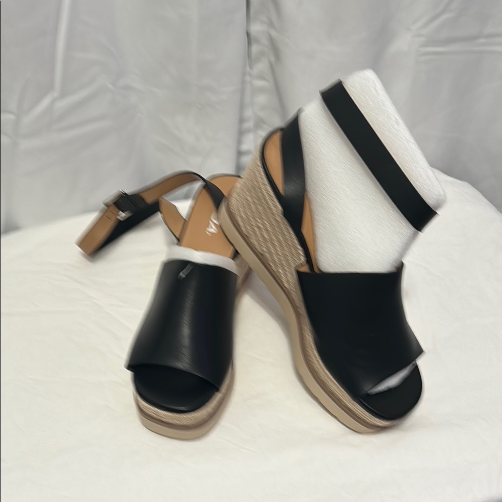 Black and Tan Wedge Sandals with Ankle Strap